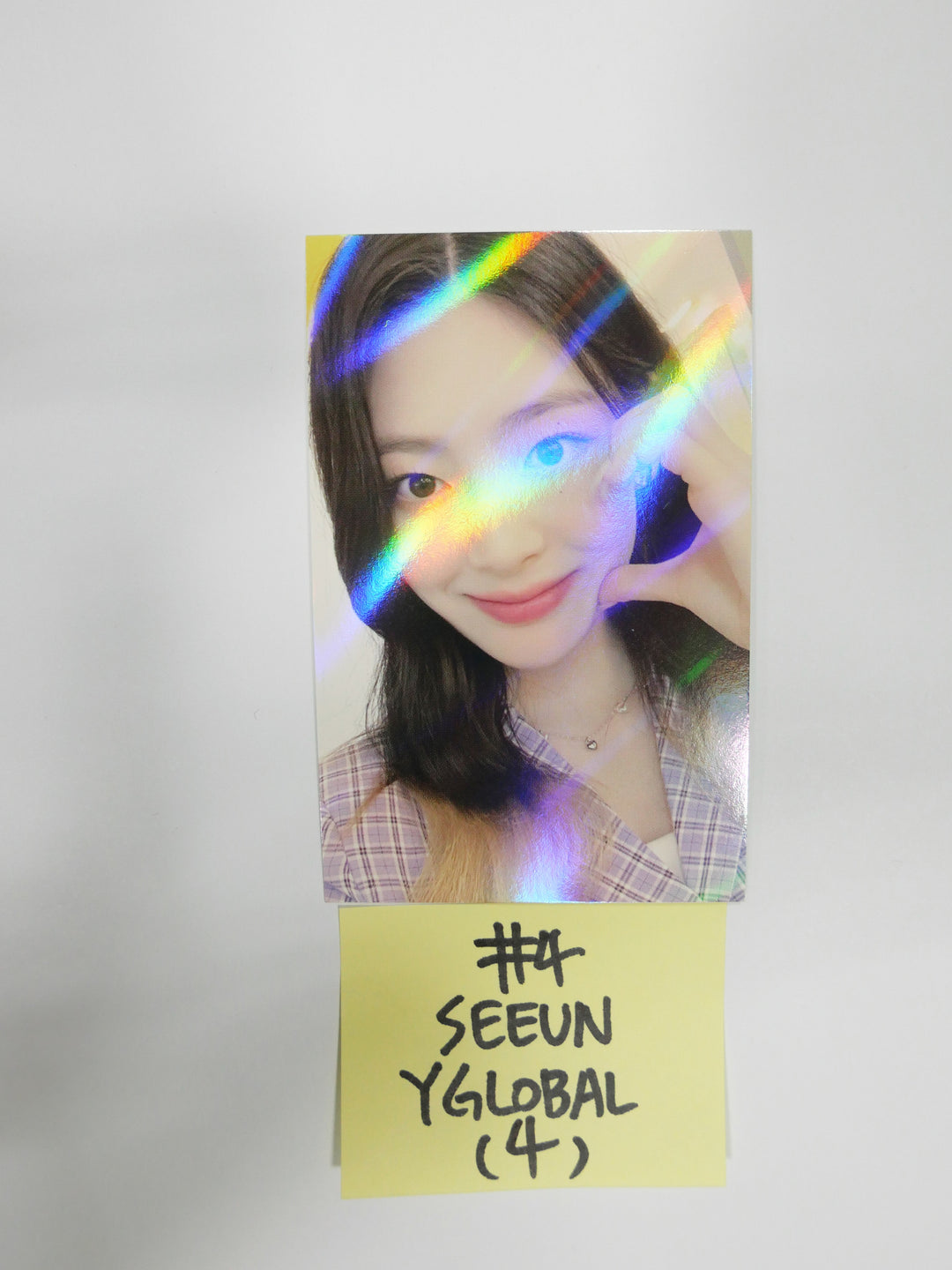 StayC 'STEREOTYPE' - YGLOBAL Fansign Event Hologram Photocard