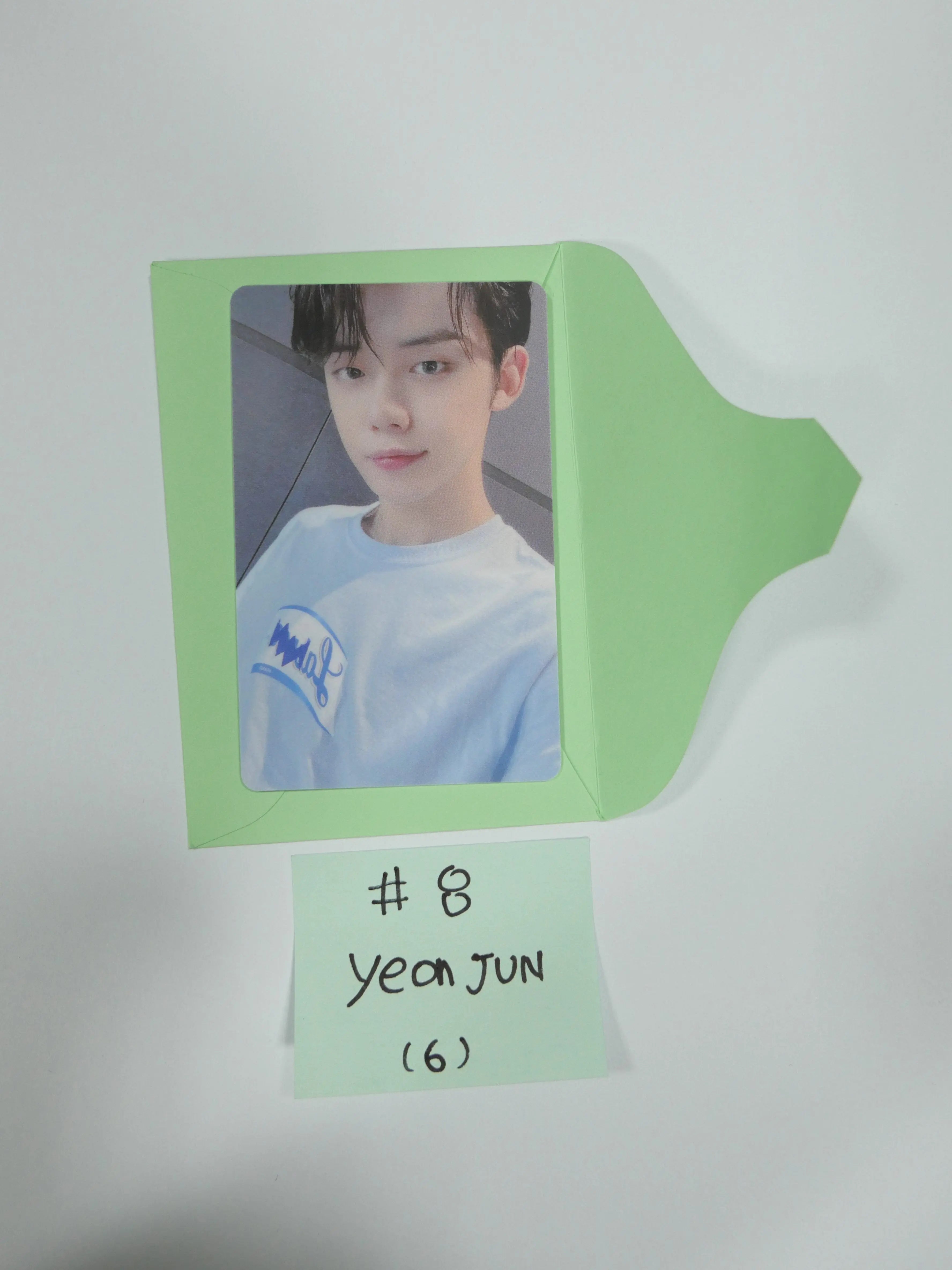 BTS, TXT - HYBE INSIGHT Event Photocard (4) - HALLYUSUPERSTORE
