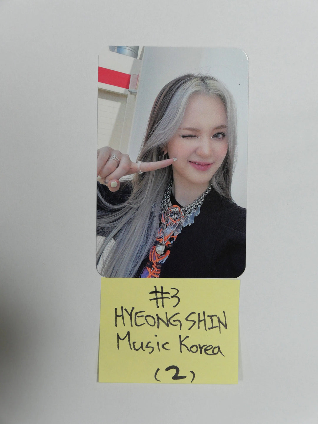 HOT ISSUE 1st Single Album 'ICONS' - Music Korea Fansign Event ...