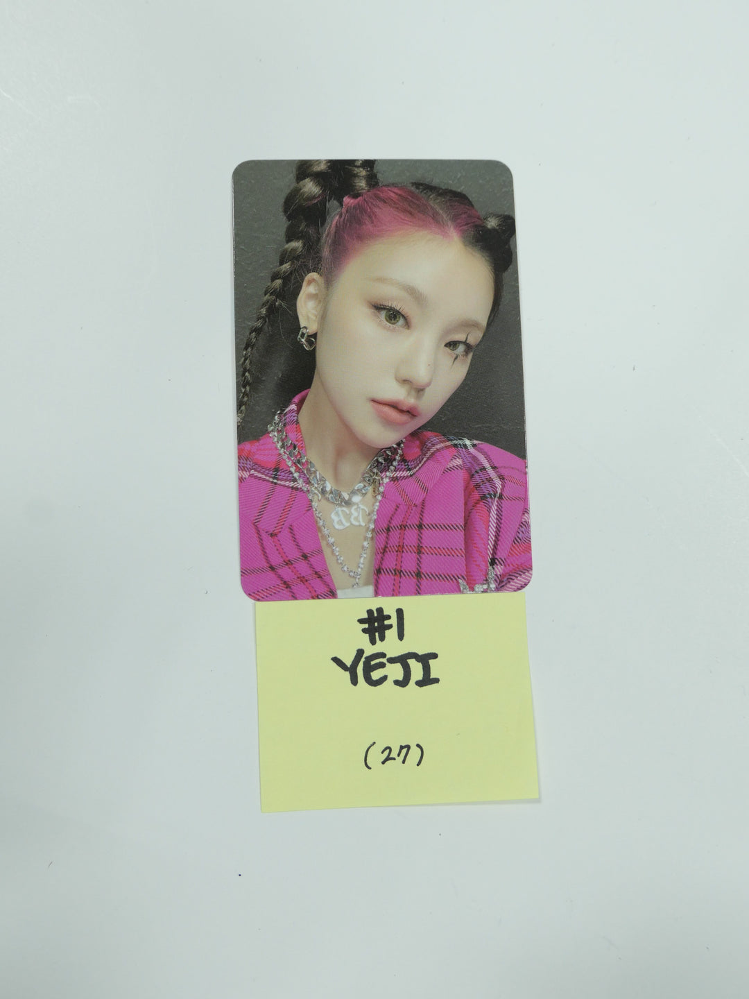 ITZY 'CRAZY IN LOVE' - Special Edition [JEWELCASE Ver.] Photocard