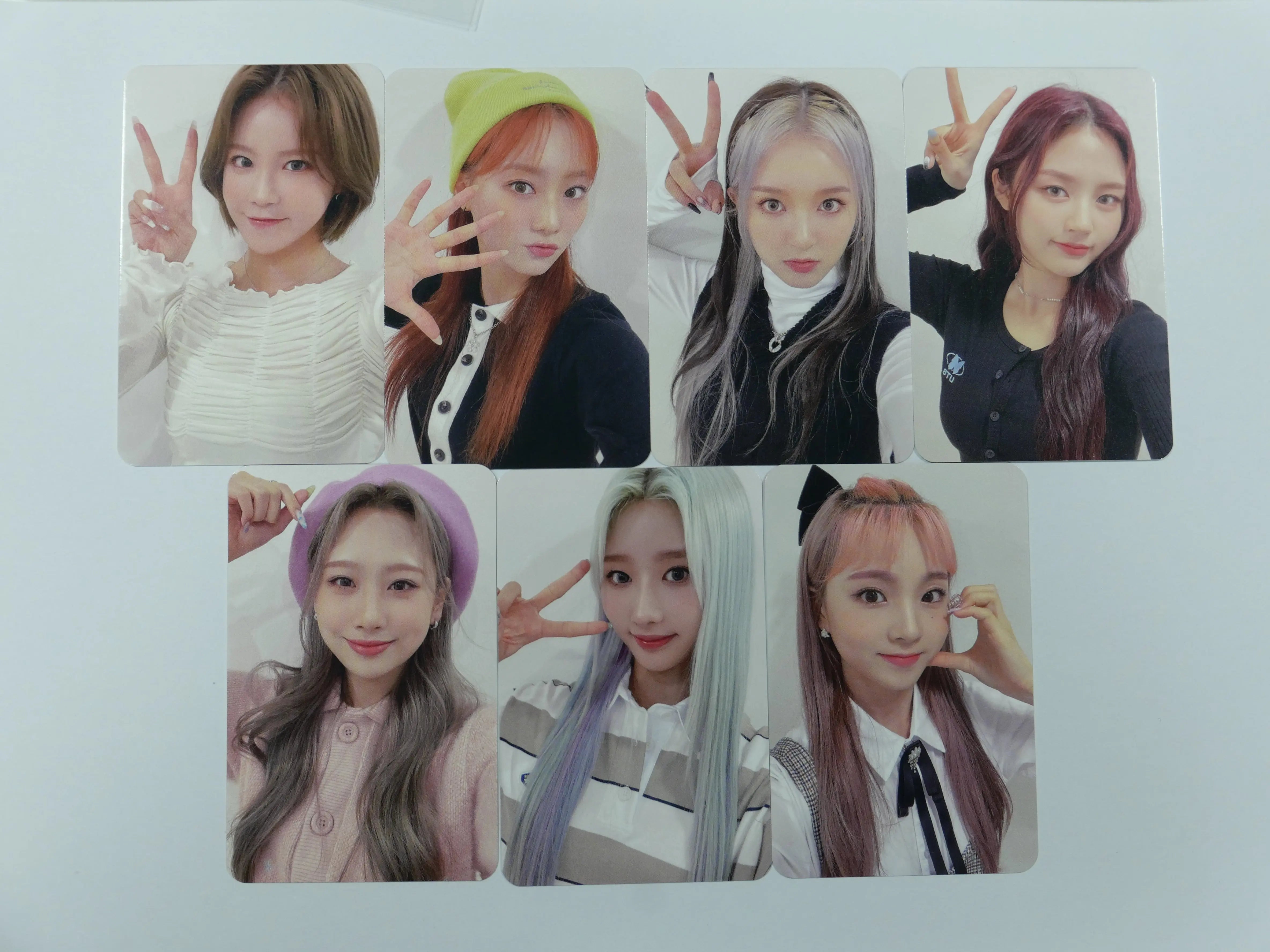 HOT ISSUE 1st Single Album 'ICONS' - MMT Fansign Event Photocard Round ...