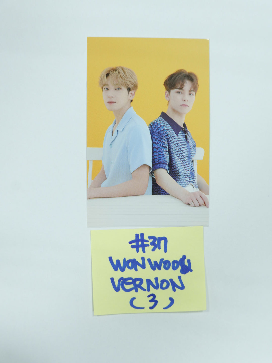 SEVENTEEN 'CARATLAND' - 2021 SVT 5TH Fan Meeting Official Trading Card (2) - HALLYUSUPERSTORE