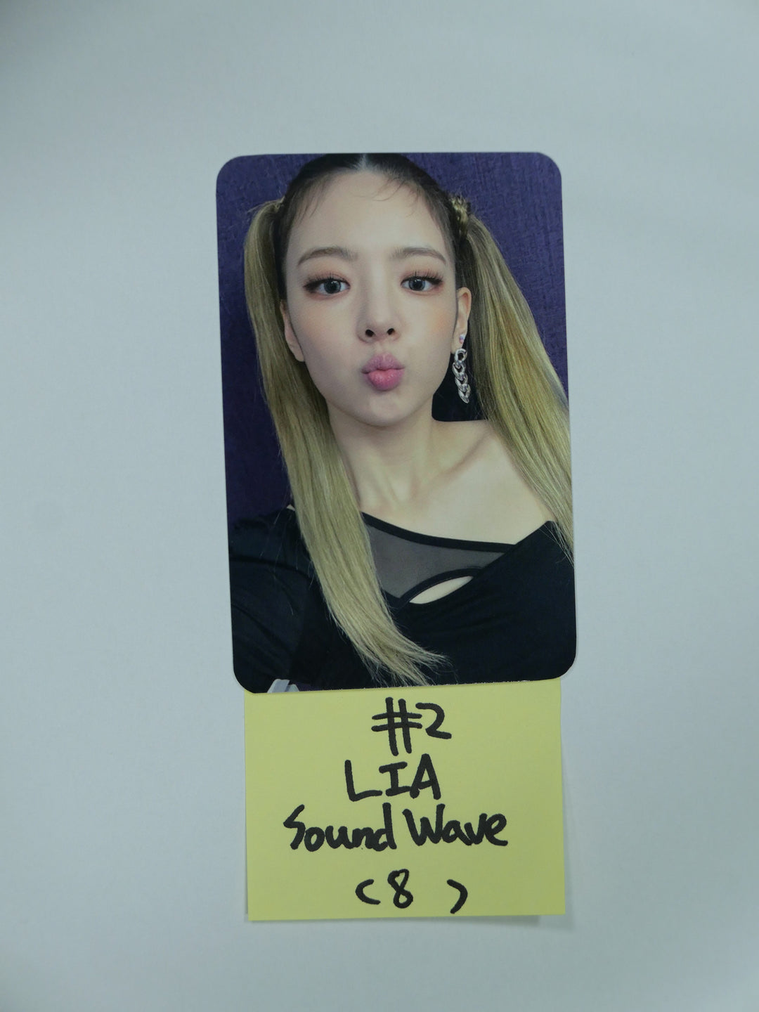 LIA (Of ITZY) ‘CRAZY IN LOVE’ - Soundwave Fansign Event Photocard
