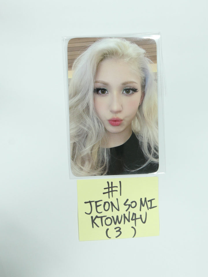SOMI 'XOXO' 1st - Ktown4U ファンサインイベント フォトカード