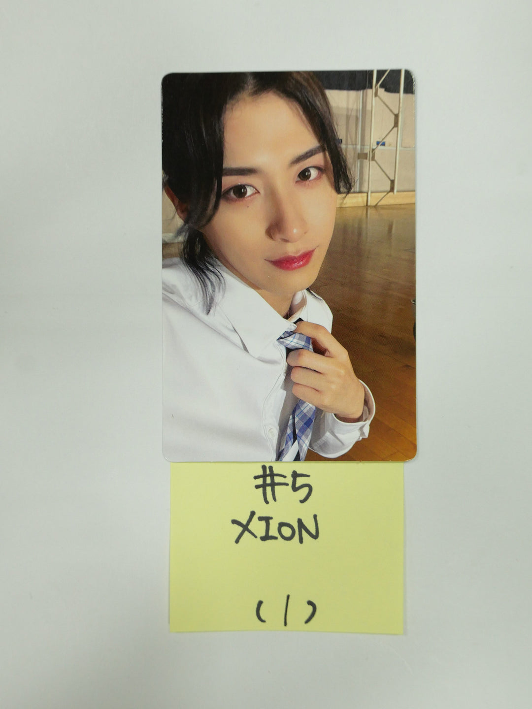 ONEUS 'BLOOD MOON' 6th Mini - Official Photocard, Big Photocard [ Keon Hee, Hwan Woong, Xion ]