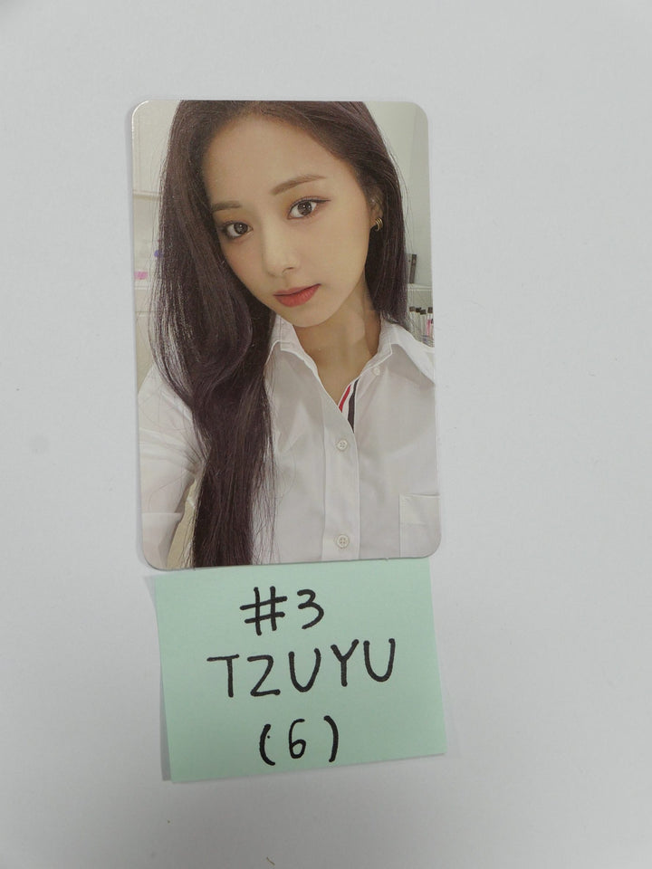 TWICE 'Formula of Love: O+T=<3' - Official Photocard [Tzuyu, Chaeyoung, Nayeon]