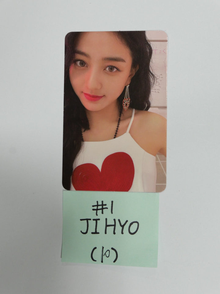 TWICE 'Formula of Love: O+T=<3' - Official Photocard [Dahyun, Jeong yeon, Jihyo, Twice]