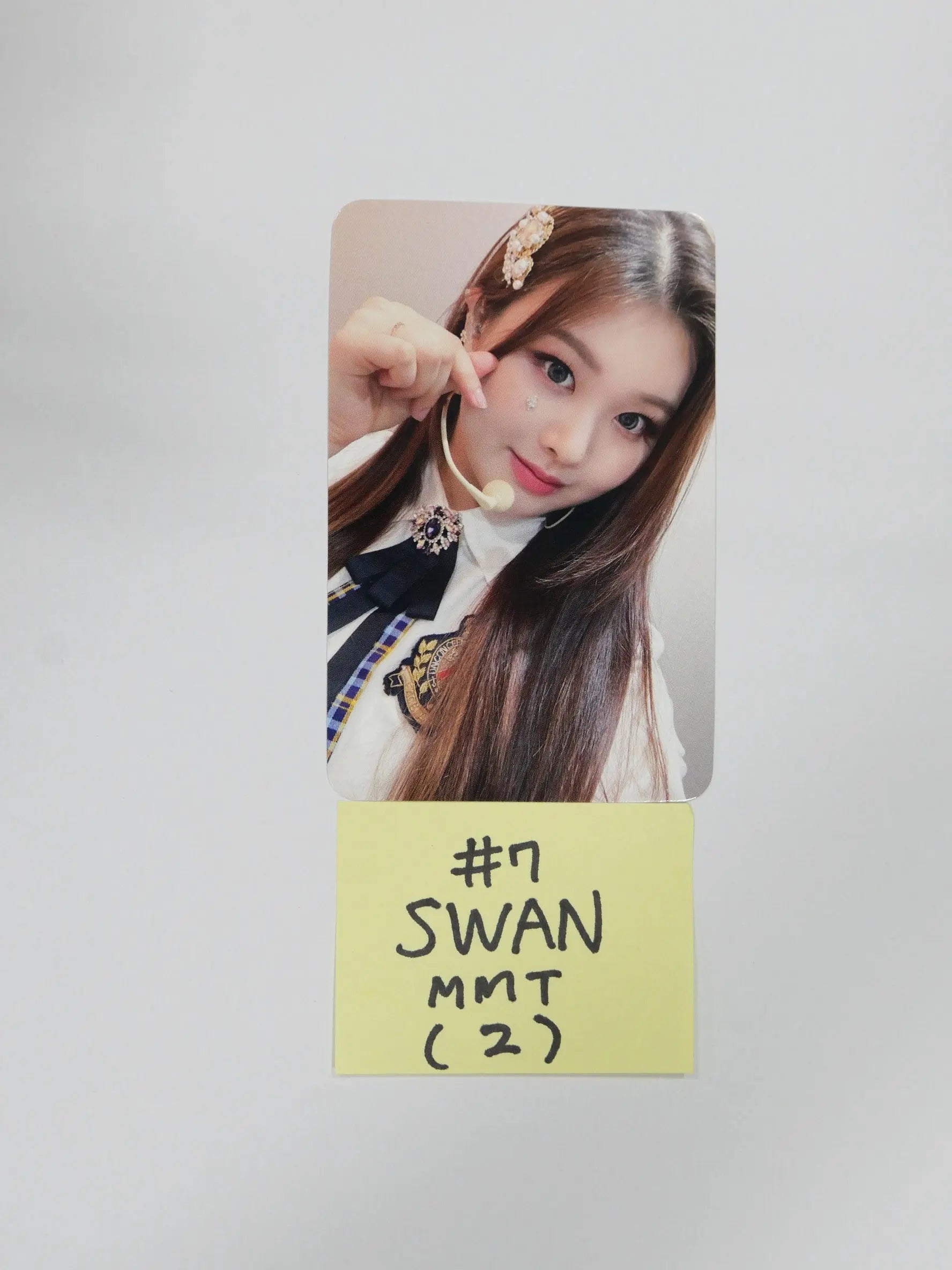 Purple Kiss 'Hide & Seek' - MMT Fansign Event Photocard Round 4