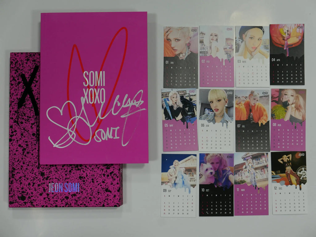 Jeon Somi 'XOXO' 1st - Hand Autographed(Signed) Album, M2U Fansign