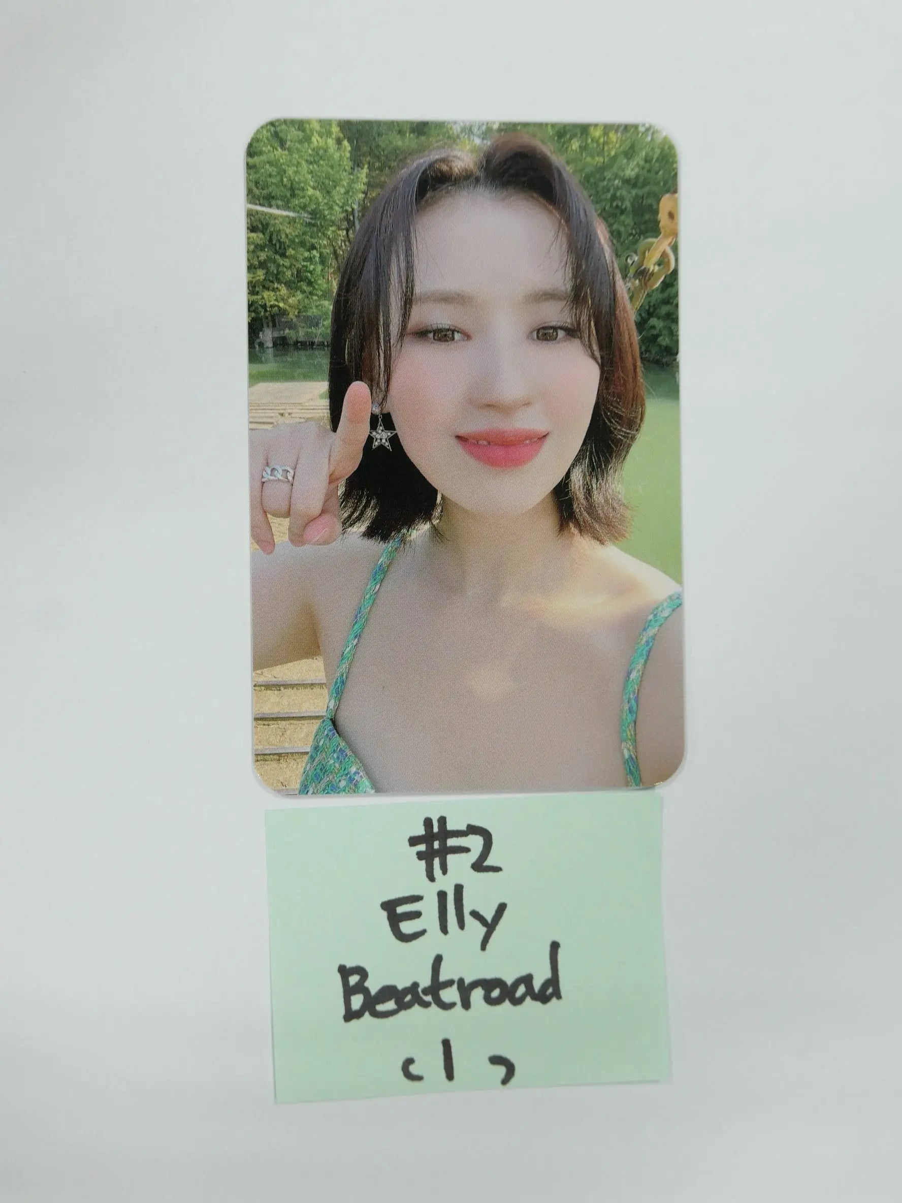 【2024新春福袋】 Weki Meki 'I AM ME.'- Beatroad Fan Sign Event Photocard アイドル