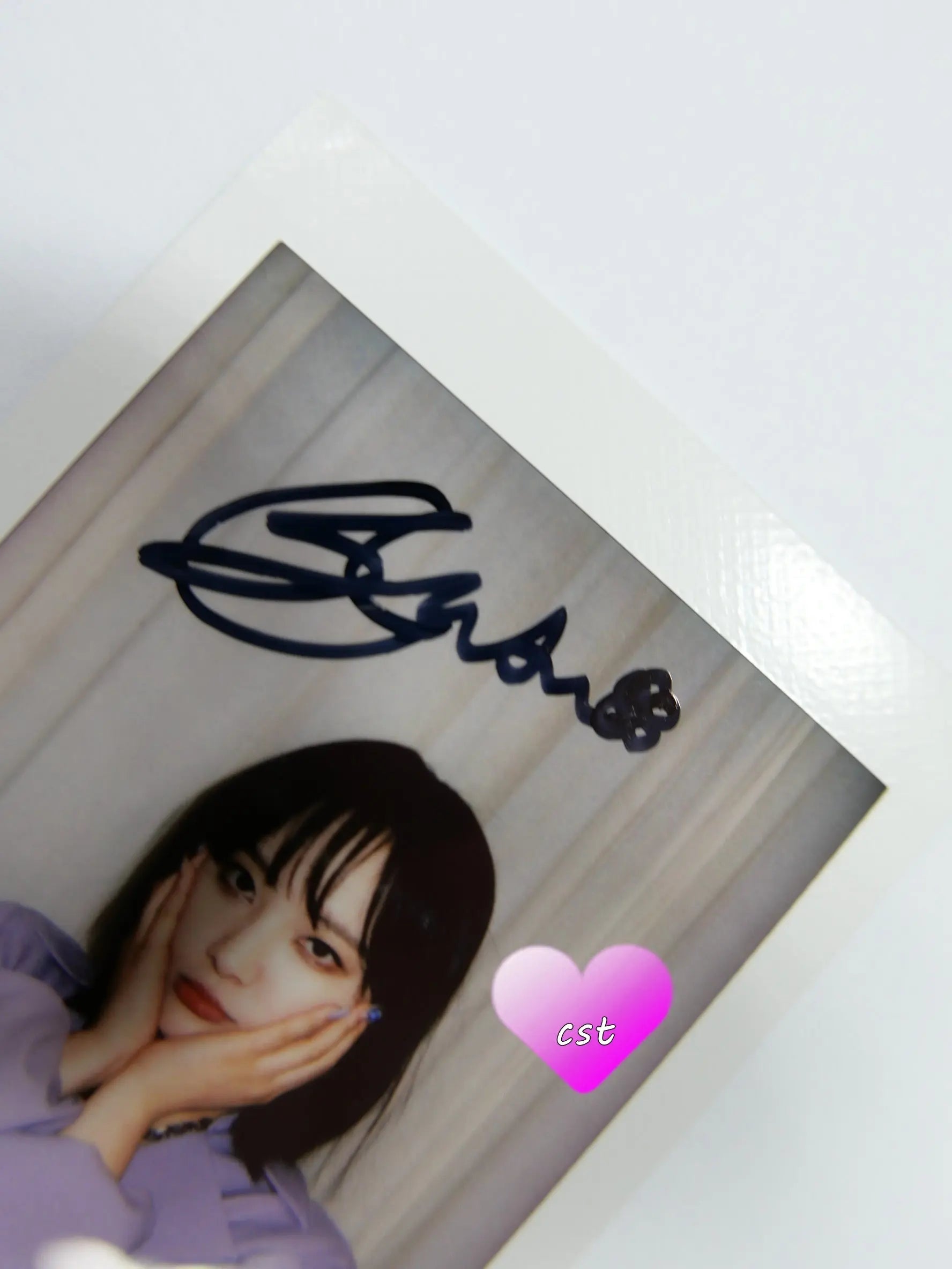 Moon sua (Of Billlie) 'the Billage of perception : chapter one