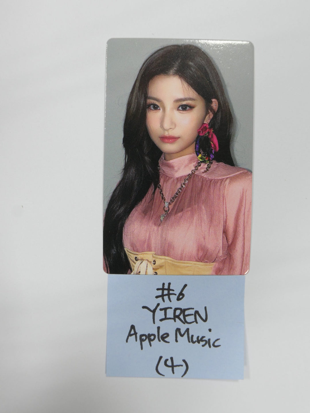 Everglow 'Return of The Girl' - Apple Music Fansign Event Photocard