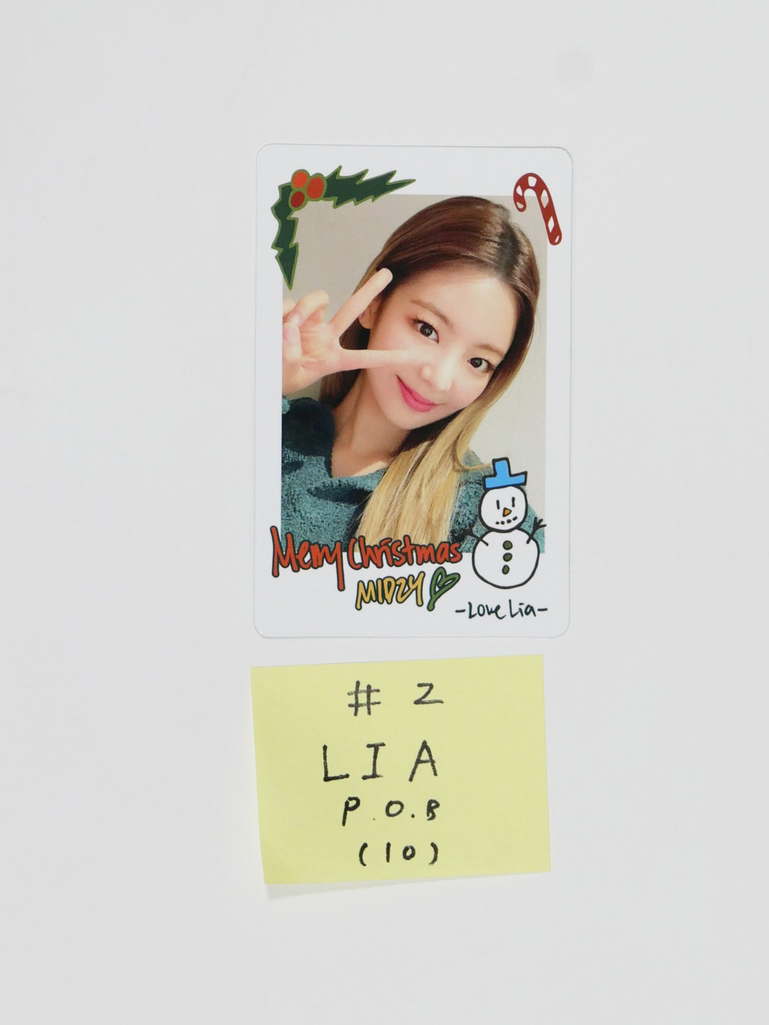 Itzy – No Bad Days DECEMBER <Let IT Snow> - Pre-order Benefit Polaroid Photocard & Official Photocard