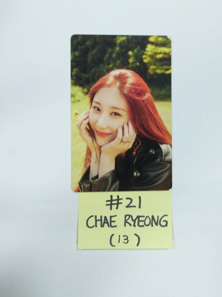 ITZY 'Best Friends Forever' - 2022 Season's Greetings Trading Card (1) - HALLYUSUPERSTORE