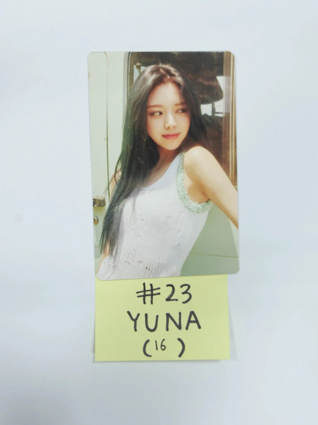 ITZY 'Best Friends Forever' - 2022 Season's Greetings Trading Card (1) - HALLYUSUPERSTORE