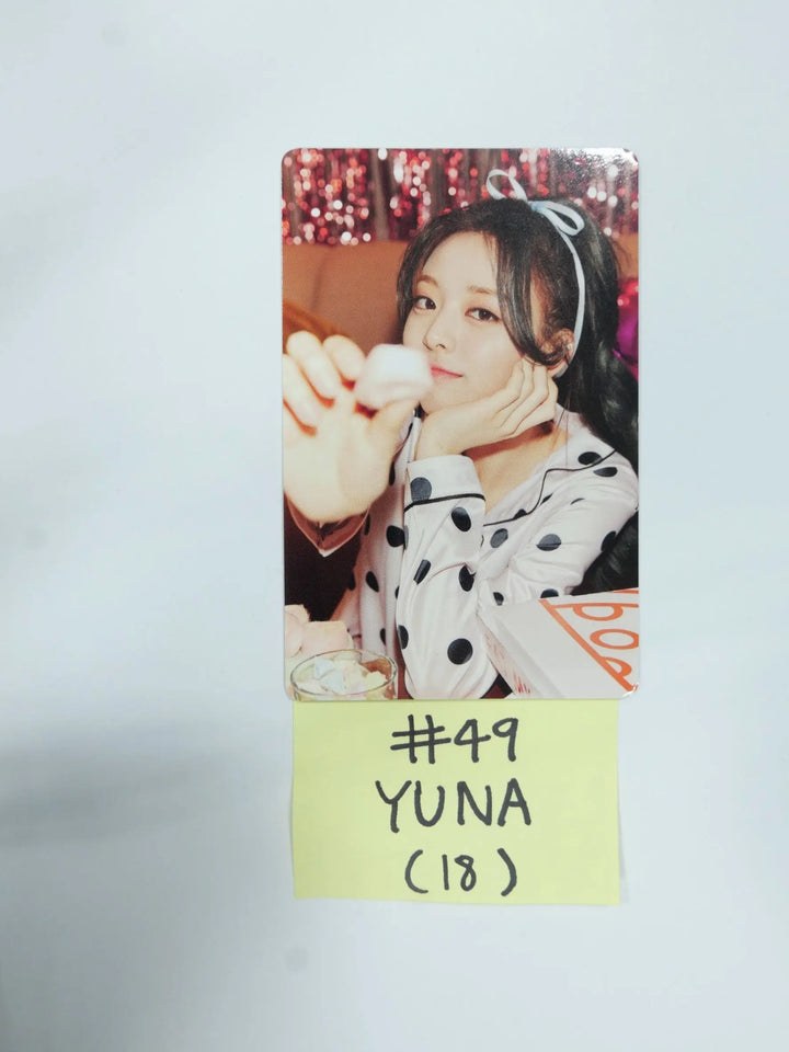 ITZY 'Best Friends Forever' - 2022 Season's Greetings Trading Card (2) - HALLYUSUPERSTORE