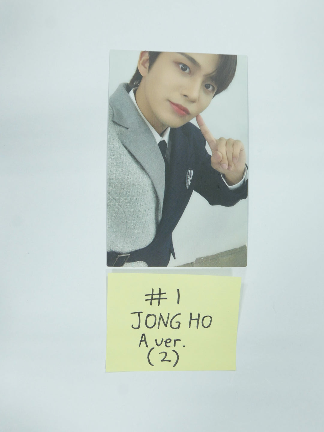 Ateez 'Zero : Fever Epilogue' - Official Photocard [Woo Young, Jong Ho]