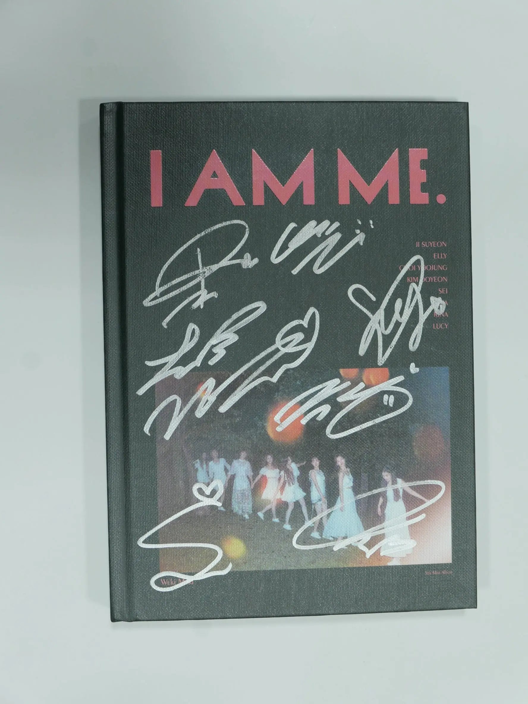 Weki Meki「I AM ME」 - 直筆サイン入りアルバム + ファンサイン当選者メッセージカード