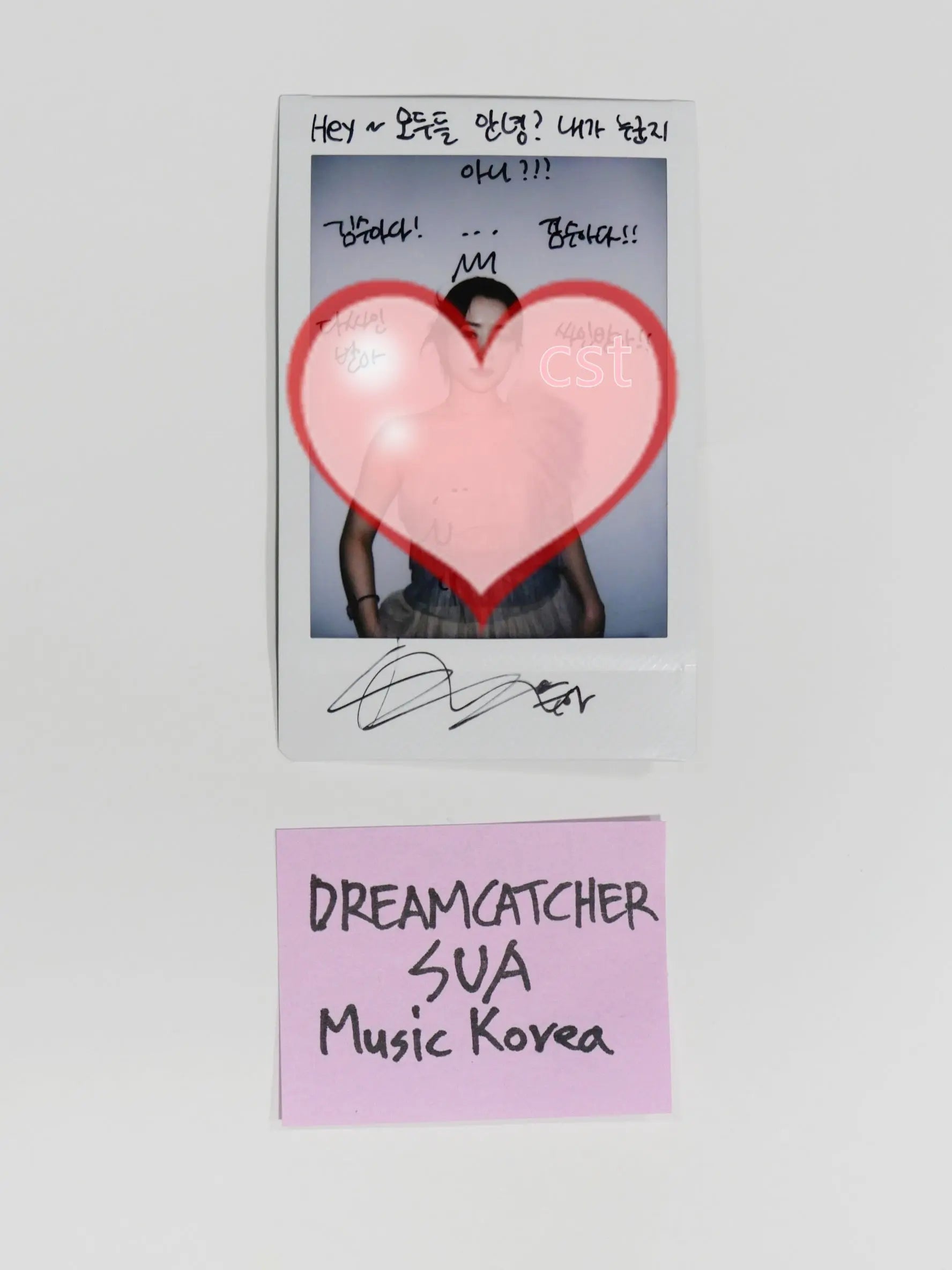 Dreamcatcher SUA スア ポラロイド風 what Sua (Of Dreamcatcher) - Hand Autographed(Signed) Polaroid