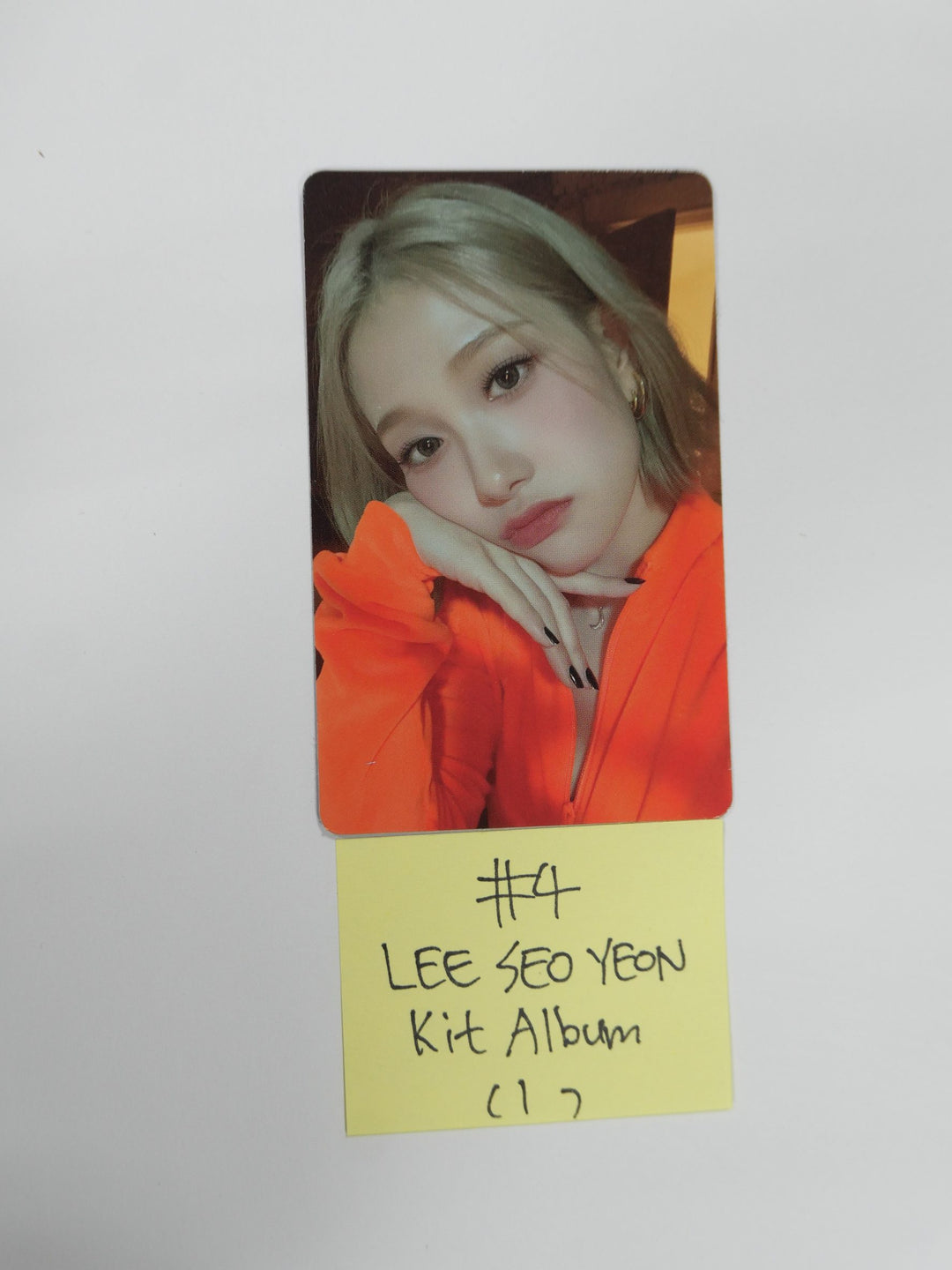 Fromis_9 "Midnight Guest" - Official Air Kit Photocard
