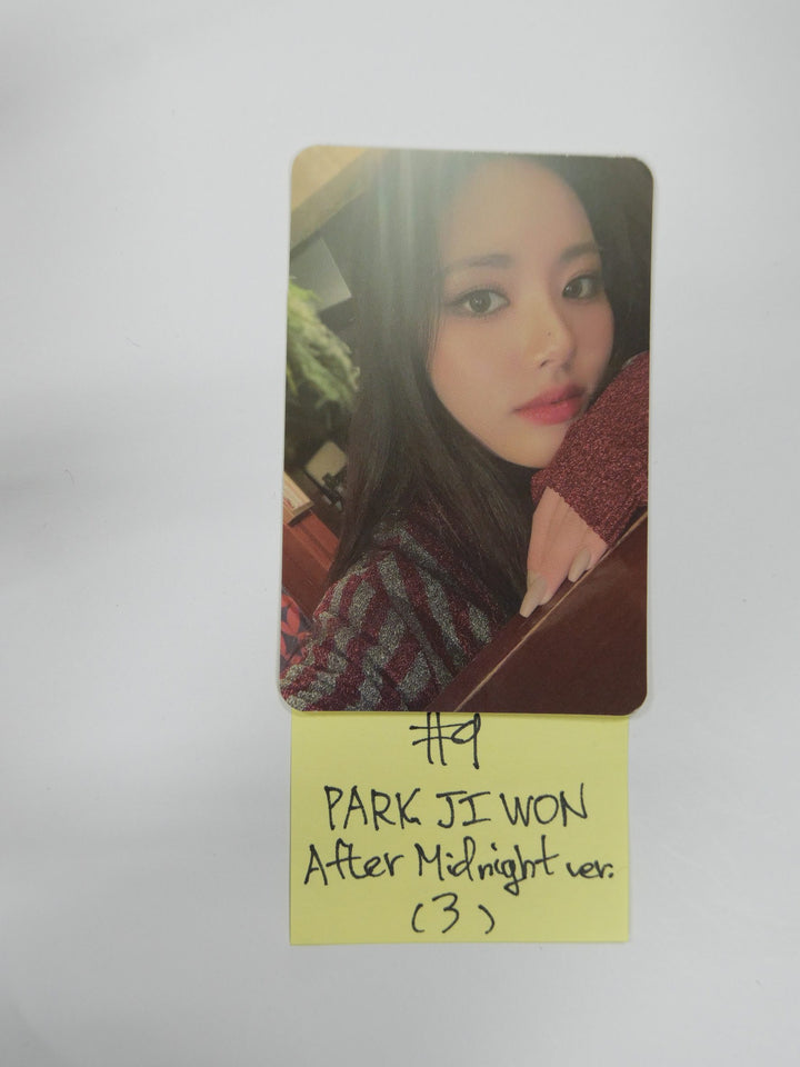 Fromis_9 "Midnight Guest" - Official Photocard [After Midnight Ver]