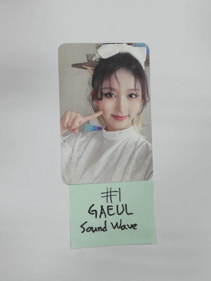 IVE 'ELEVEN' 1st Single - Soundwave Season's Greeting Pre-Order Benefit Photocard - HALLYUSUPERSTORE