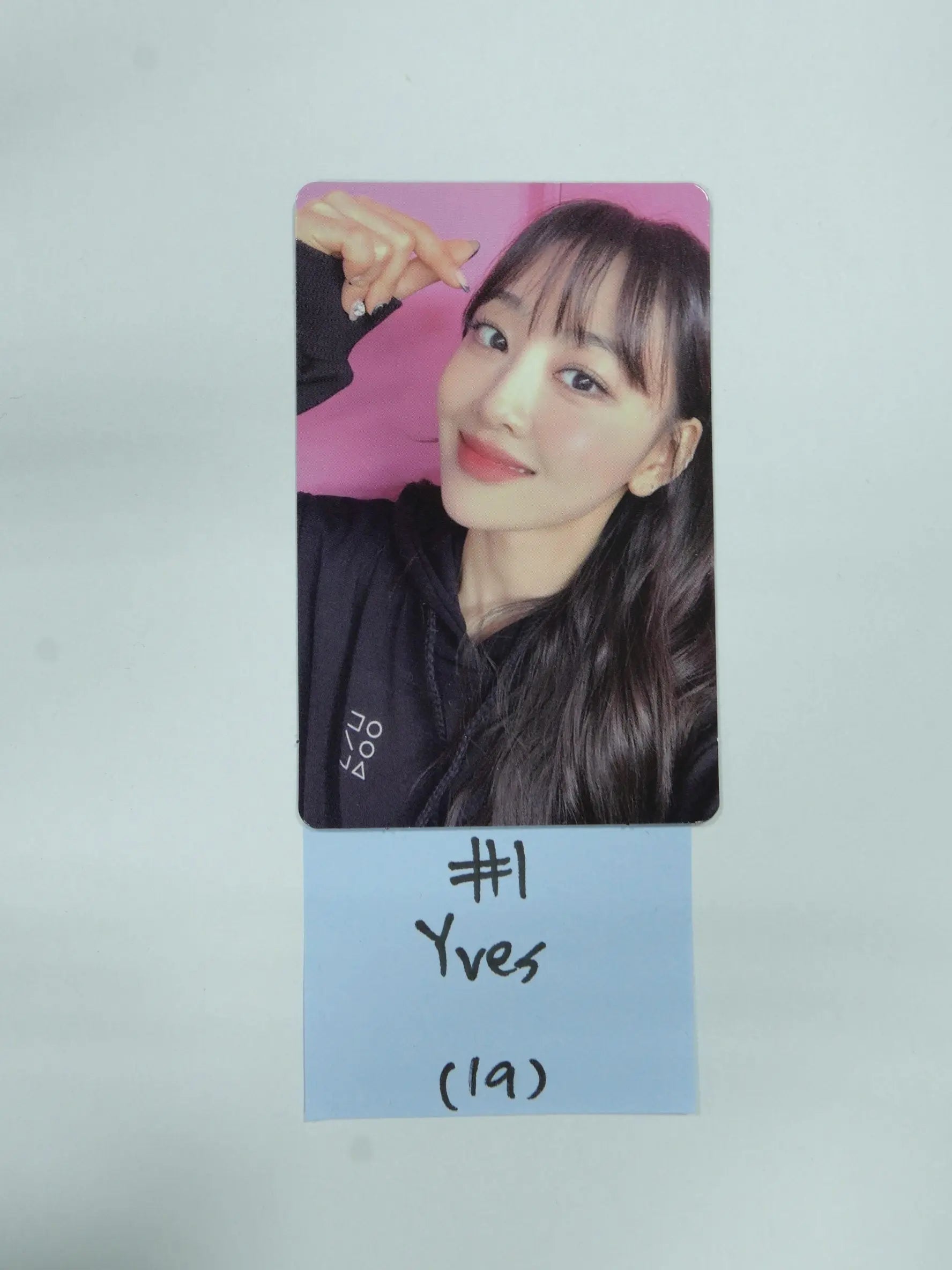 loona chuu loonaverse from VVIP トレカ チュウ loona chuu loonaverse from VVIP トレカ チュウ K-POP・アジア