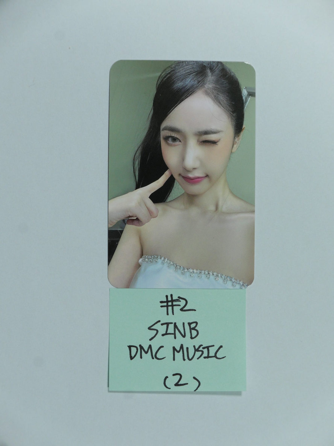 VIVIZ 'Beam Of Prism' 1st Mini Album - DMC 팬사인회 이벤트 포토카드