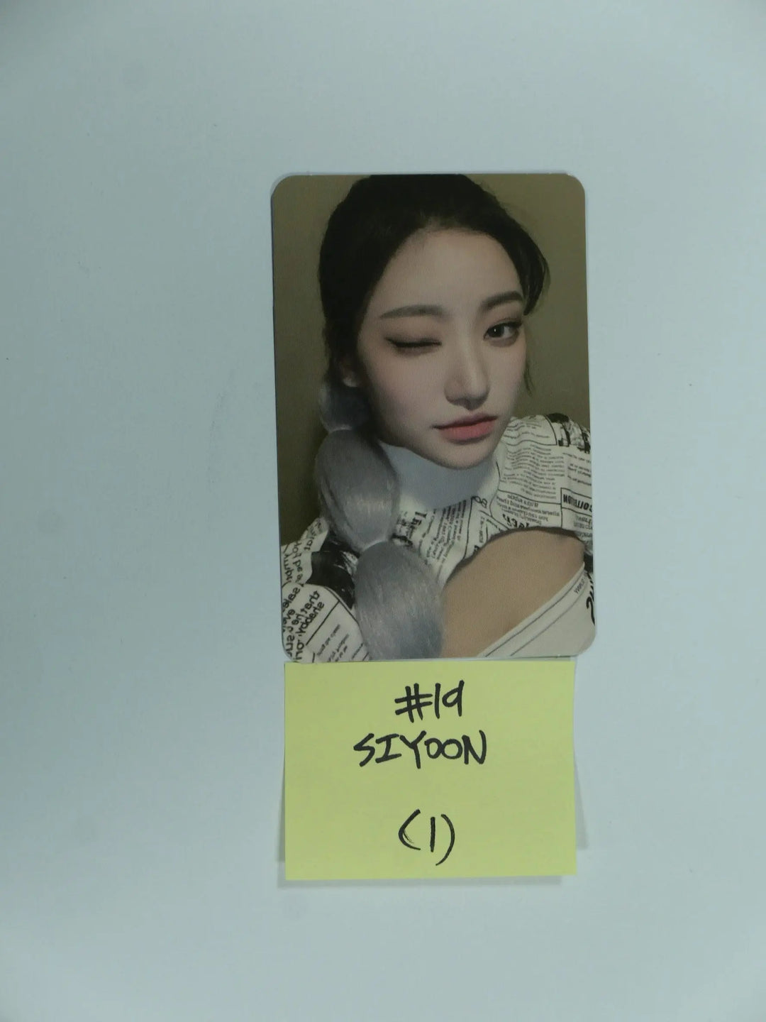 Billlie 'the collective soul and unconscious: chapter one' - Official Photocard - HALLYUSUPERSTORE