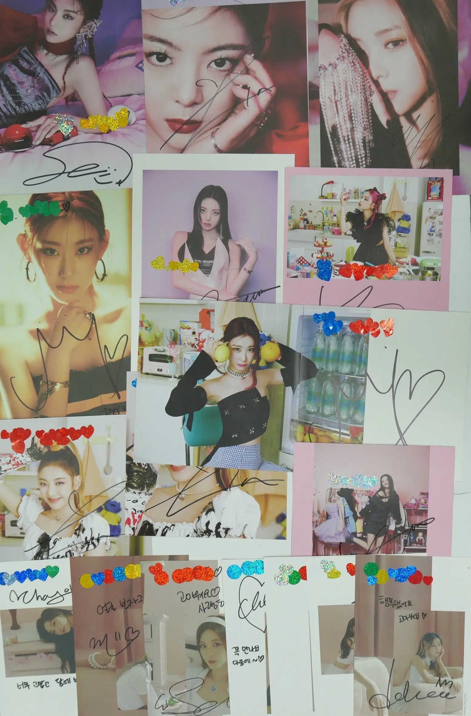 ITZY - HALLYUSUPERSTORE – Page 12