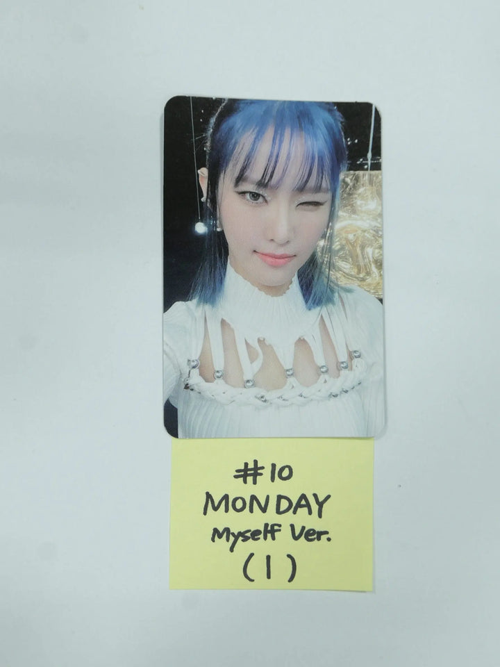 Weeekly "Play Game : AWAKE" - Official Photocard (Myself Ver.)