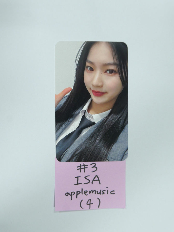 StayC 'YOUNG-LUV.COM' - Apple Music Fansign Event Photocard