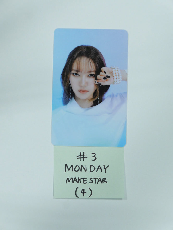 Weeekly "Play Game : AWAKE" - Naver Shopping Live Makestar PVC Photocard