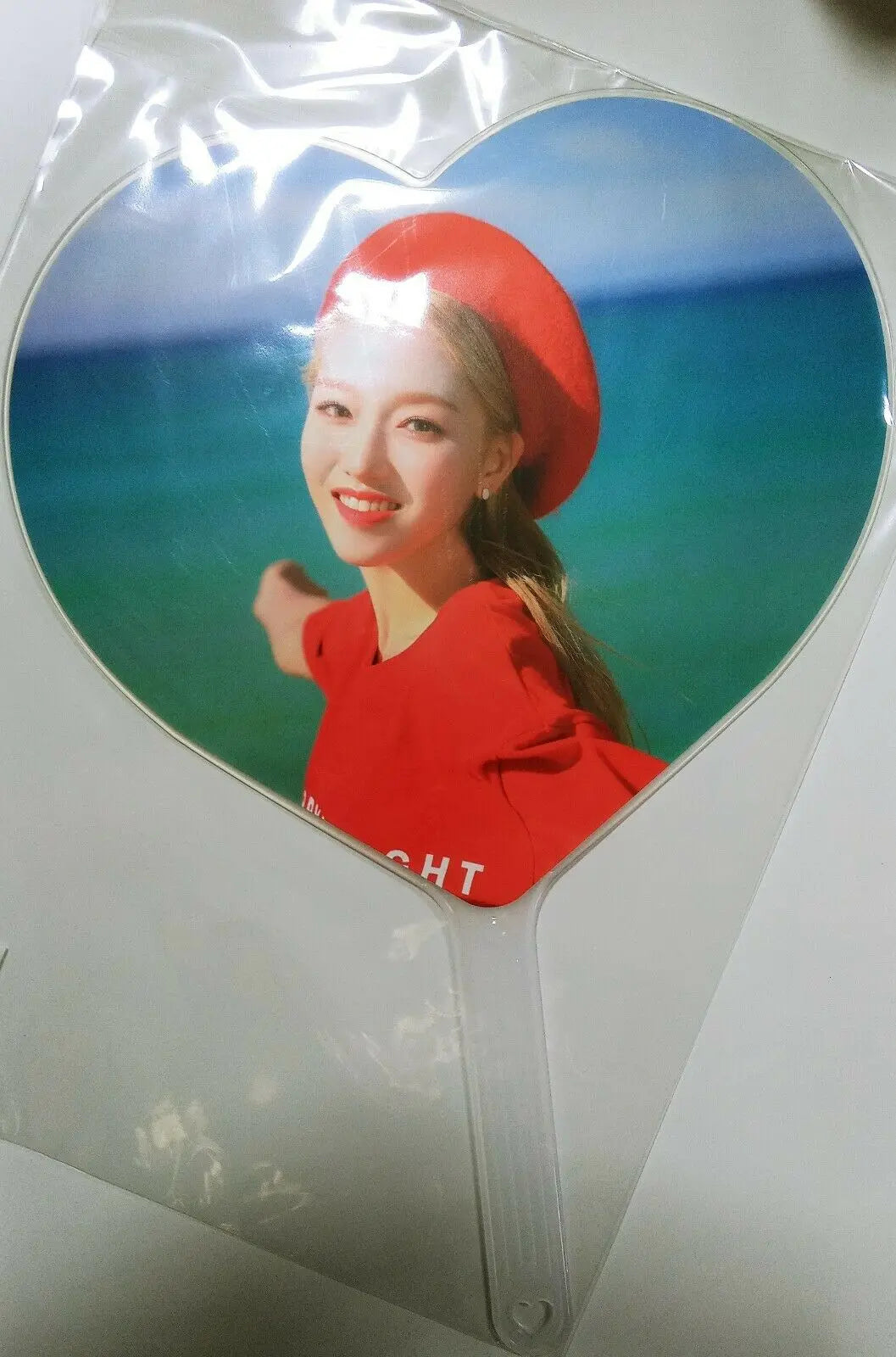 2020 'LOONA ISLAND' CONCEPT ZONE - Heart Image Picket